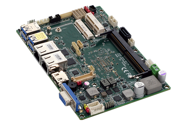 3.5” SubCompact Board with Intel® Core™ i7/i5/i3/Celeron 