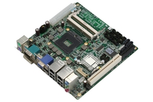 嵌入式主機板搭載Intel® Core™ i7/i5 移動處理器