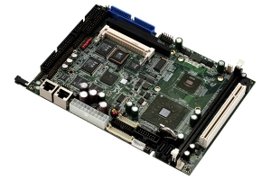 VIA C7™/エデン™（V4バス）シリーズプロセッサを搭載したコンパクト·ボード